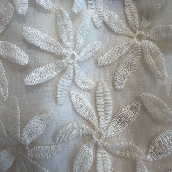 Maurice’s Pencil Off White Sheer Layered skirt size M women - Picture 7 of 7